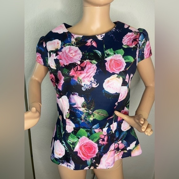 𝅺BETSY Johnson floral peplum sleeveless top size 14 EUC - Picture 6 of 10